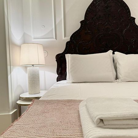 Quarto Com Banheiro Privativo Na Baixa 리스본 외부 사진