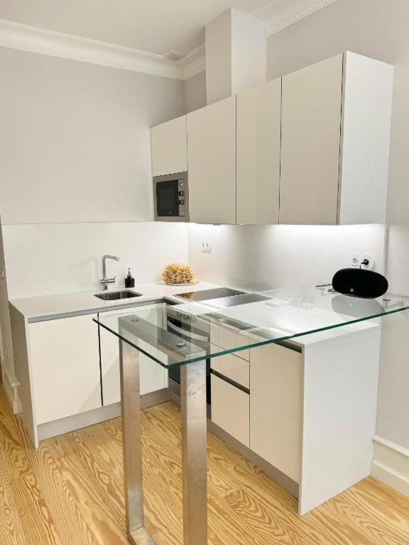 Quarto Com Banheiro Privativo Na Baixa 리스본 외부 사진